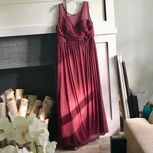 David’s Bridal maroon / burgundy gown